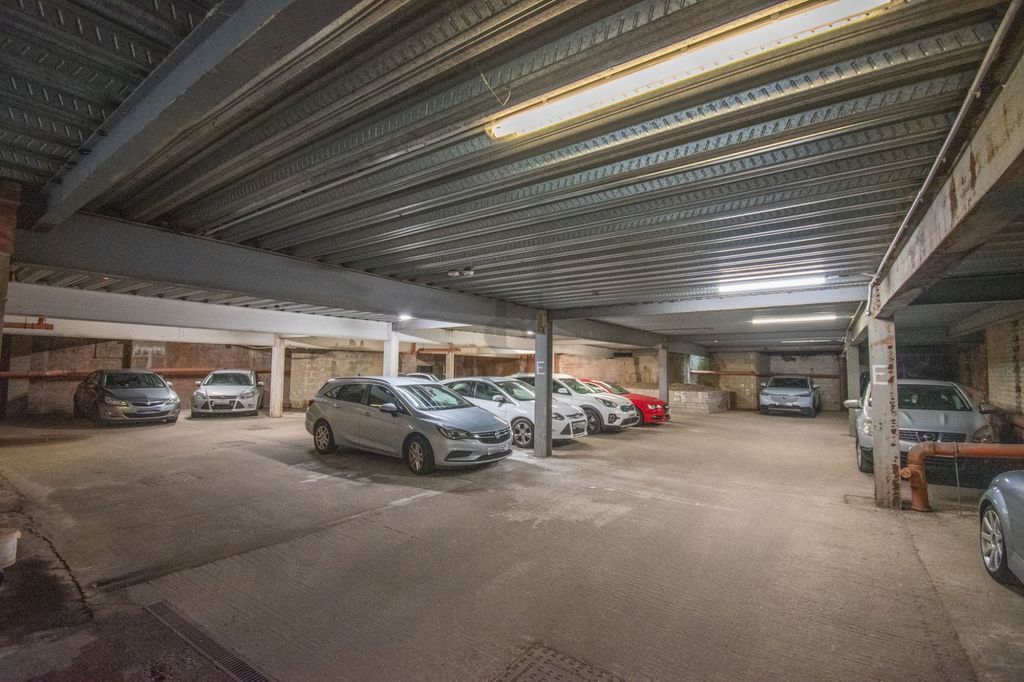 Additional image 8 of 2 bed flat for saleAlexandra House, Rutland Street, Leicester LE1
