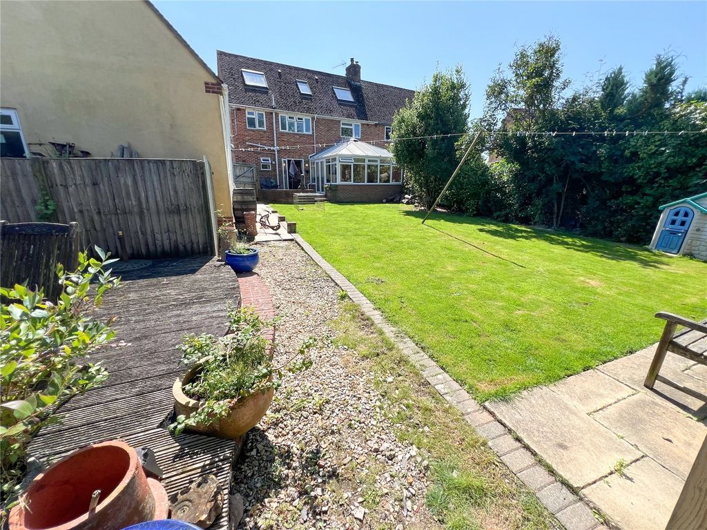 Additional image 21 of 6 bed semi-detached house for saleSalisbury Crescent, Blandford Forum, Dorset DT11