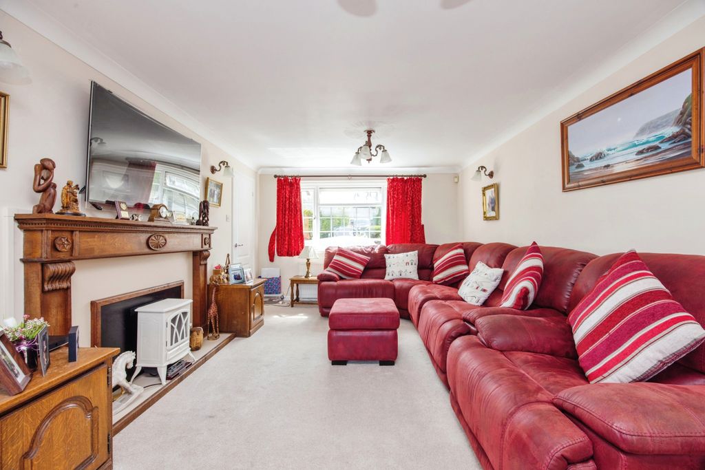 Additional image 5 of 4 bed detached house for saleHomefield Park, Bodmin, Cornwall PL31