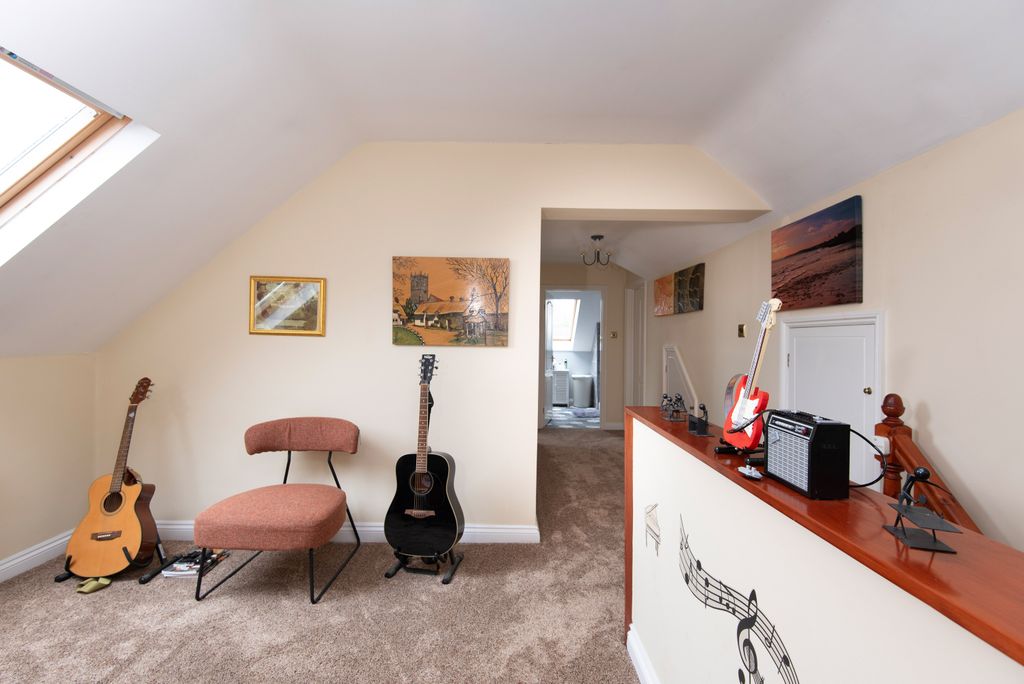 Additional image 23 of 5 bed detached bungalow for salePark Road, Boston PE21