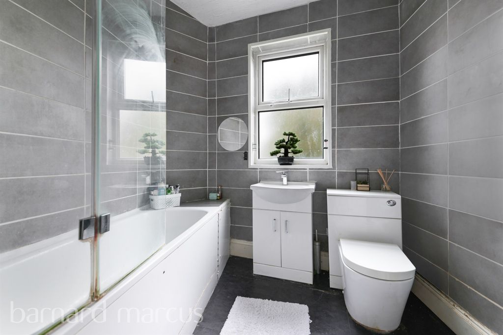 Additional image 11 of 2 bed end terrace house for salePemdevon Road, Croydon CR0