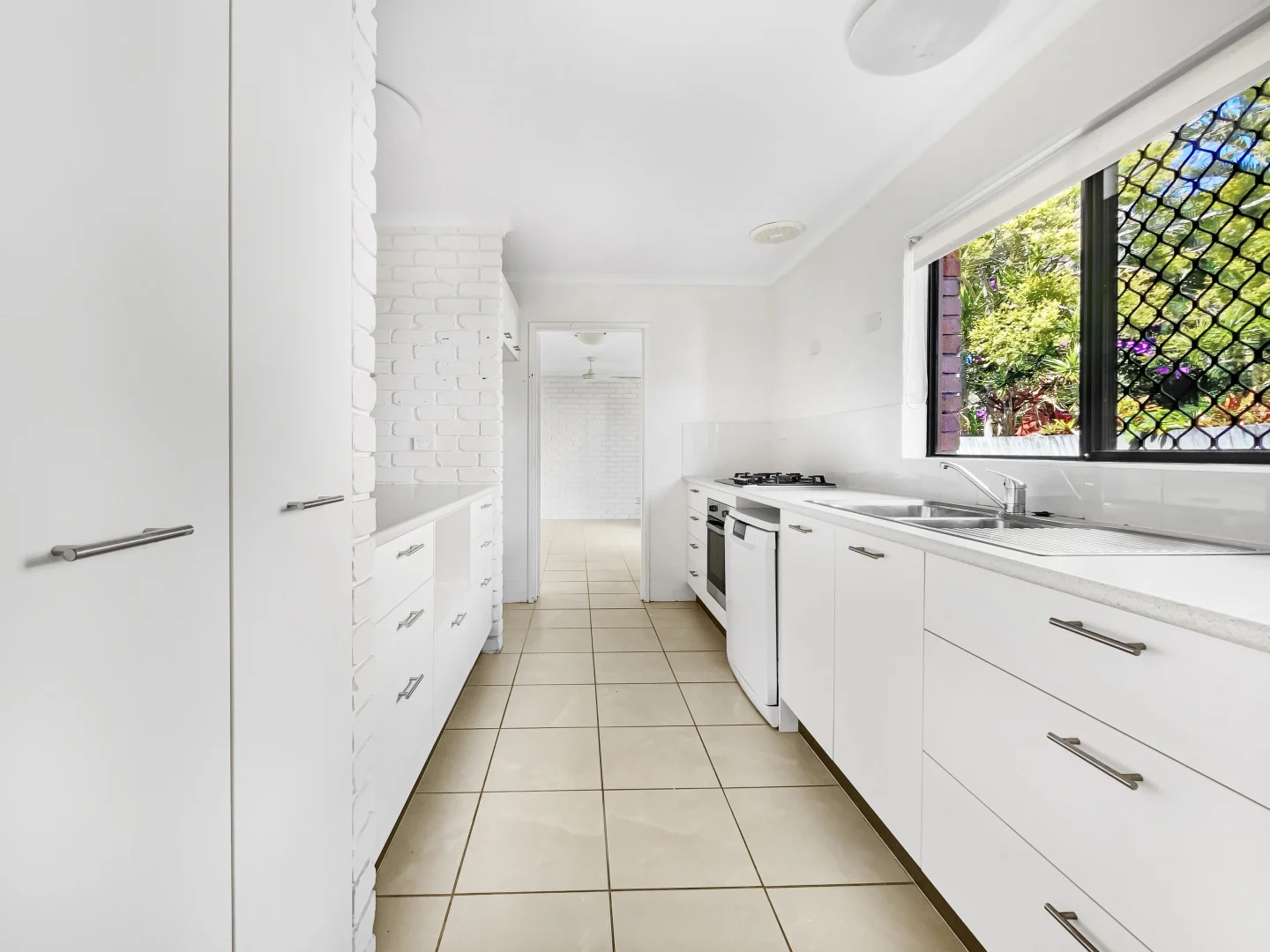 Additional image 8 of 4 Hillcrest Avenue, Tewantin QLD 4565