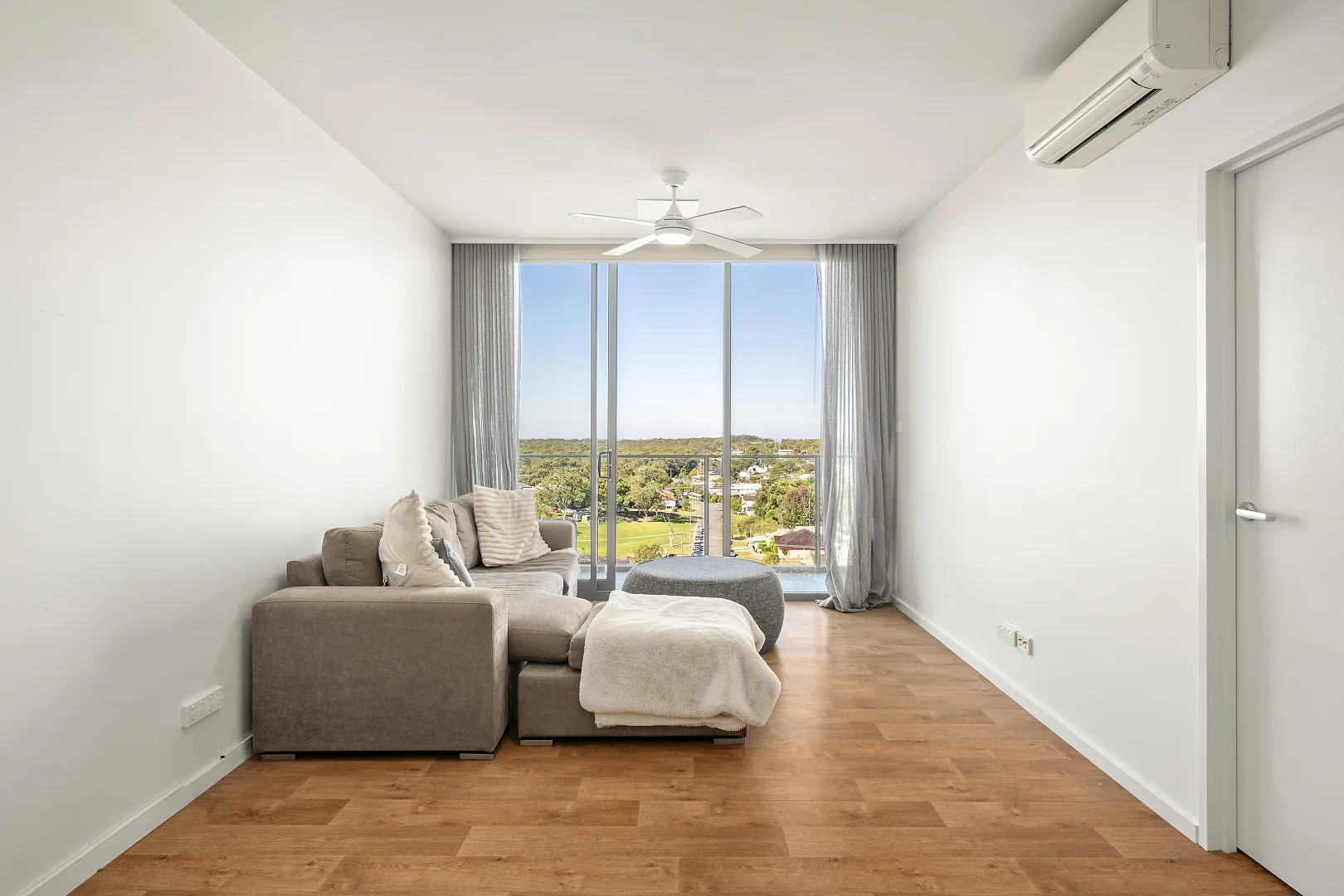 Additional image 4 of 804/6 Charles Street, Charlestown NSW 2290