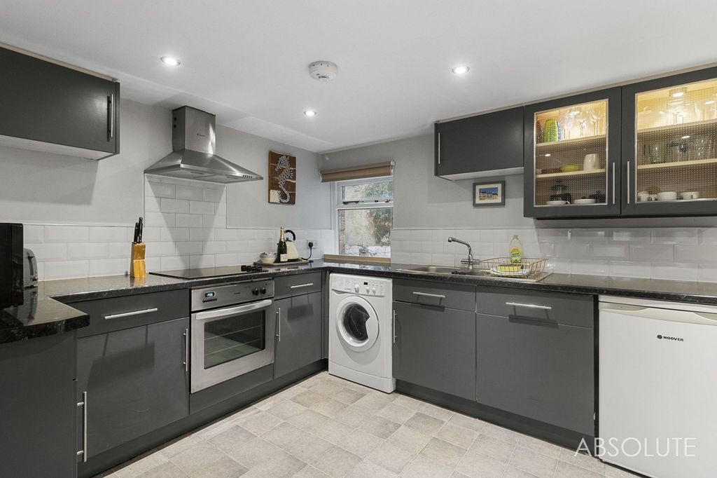Additional image 9 of 2 bed maisonette for saleHigher Street, Brixham TQ5