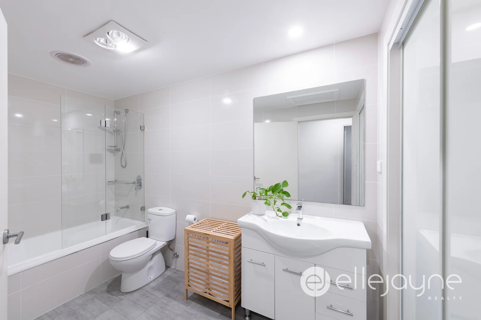 Additional image 12 of 3/17a Stockton Street, Morisset NSW 2264