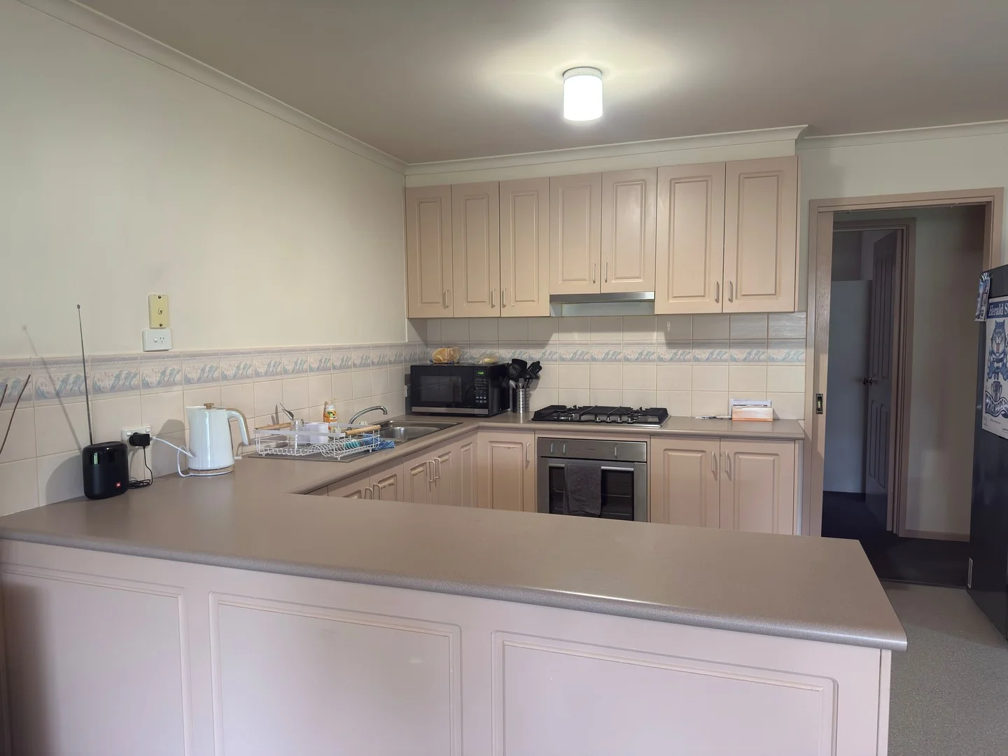 2/219 Mount Pleasant Road, Highton VIC 3216 photo 2