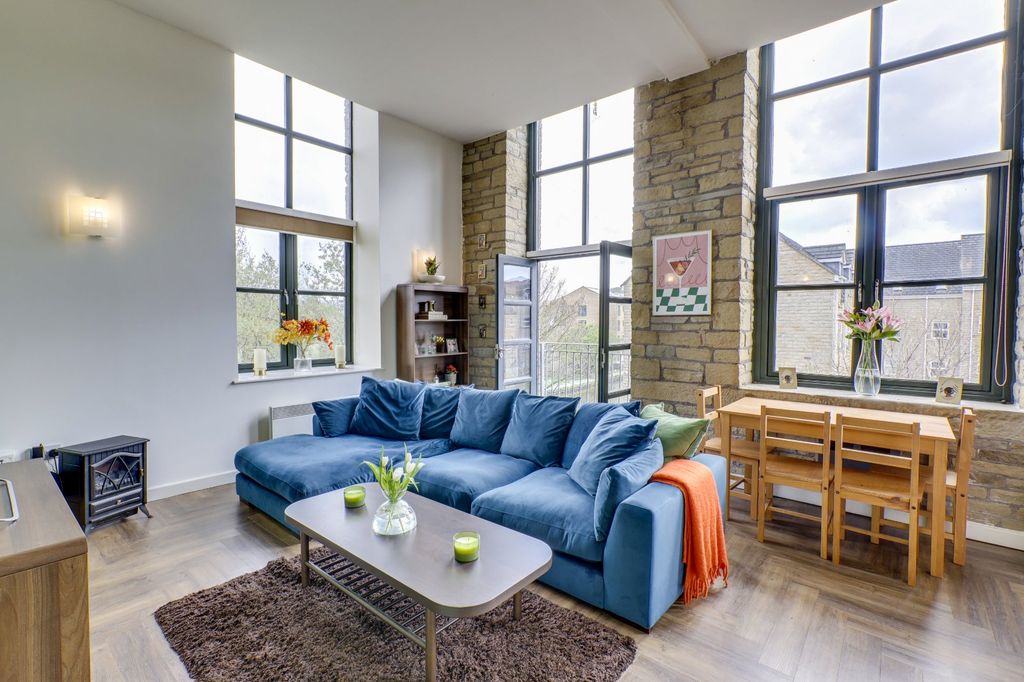 Additional image 2 of 2 bed flat for saleMeadow Road, Apperley Bridge, Bradford, West Yorkshire BD10