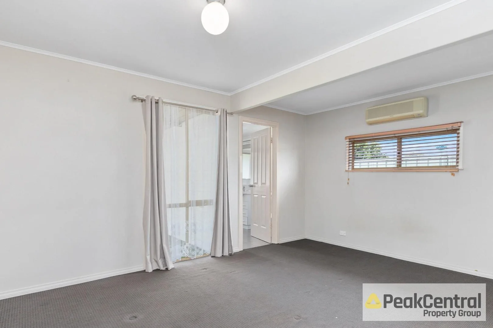 8 Prosser Way, Singleton WA 6175 photo 4