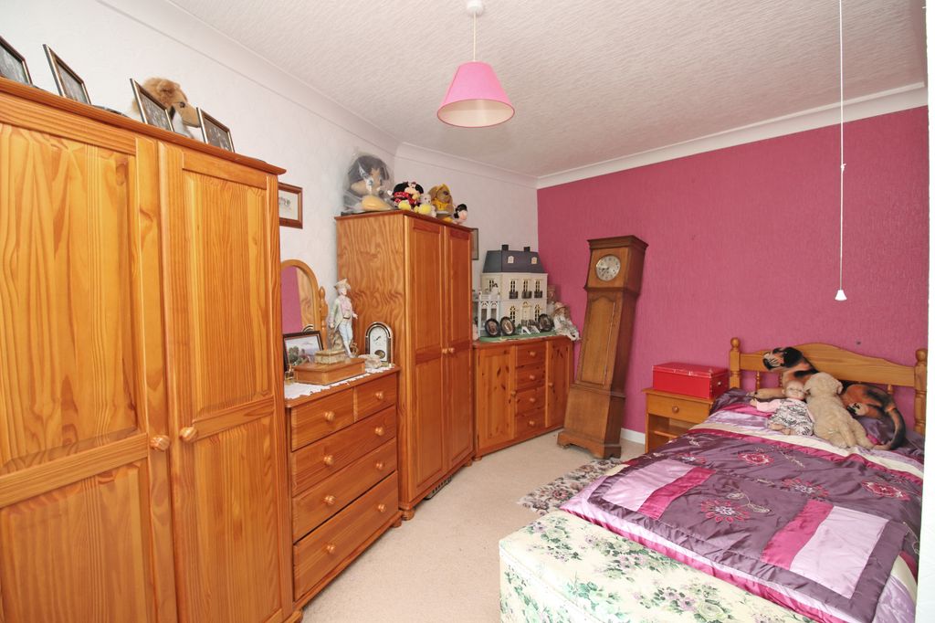 Additional image 10 of 3 bed flat for saleDevonshire Road, Blackpool FY2