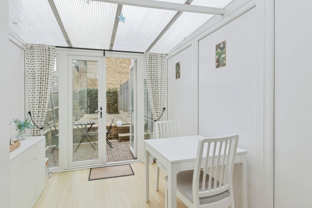 Additional image 14 of 1 bed terraced house for saleSandpiper Way, Orpington BR5
