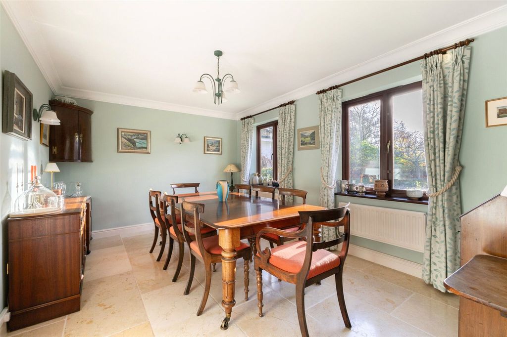Additional image 6 of 6 bed detached house for saleHarvest Hill, Bourne End, Buckinghamshire SL8