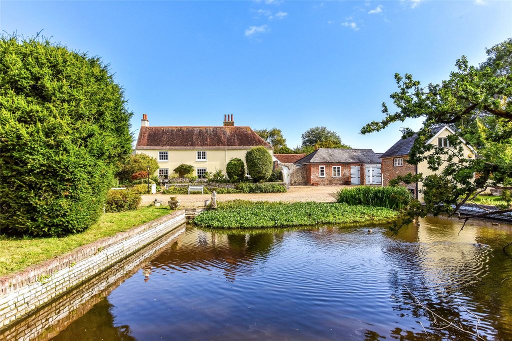 5 bed detached house for saleBilsham Road, Yapton, Arundel, West Sussex BN18