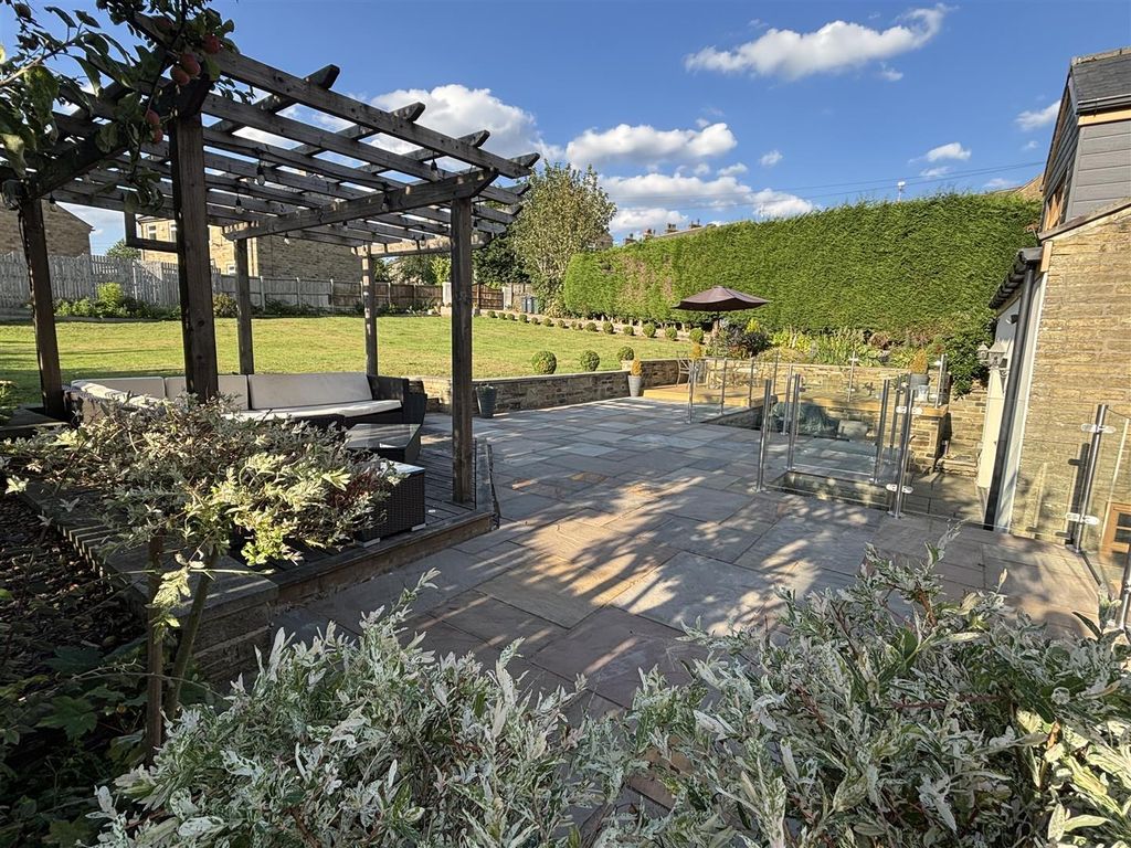 Additional image 36 of 5 bed detached house for saleNew Houses, Back Lyon Street, Queensbury BD13