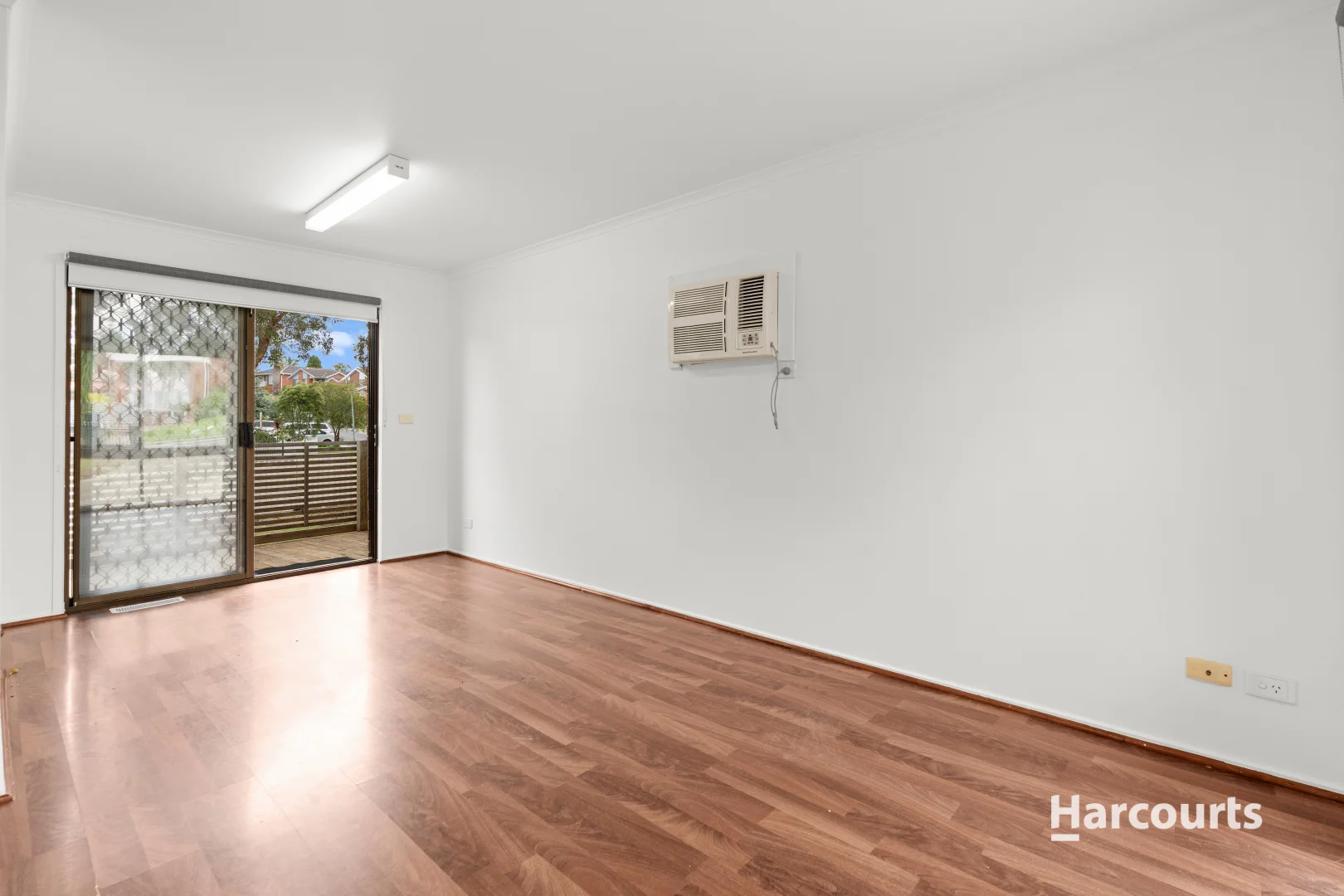 17 Aster Close, Meadow Heights VIC 3048 photo 4