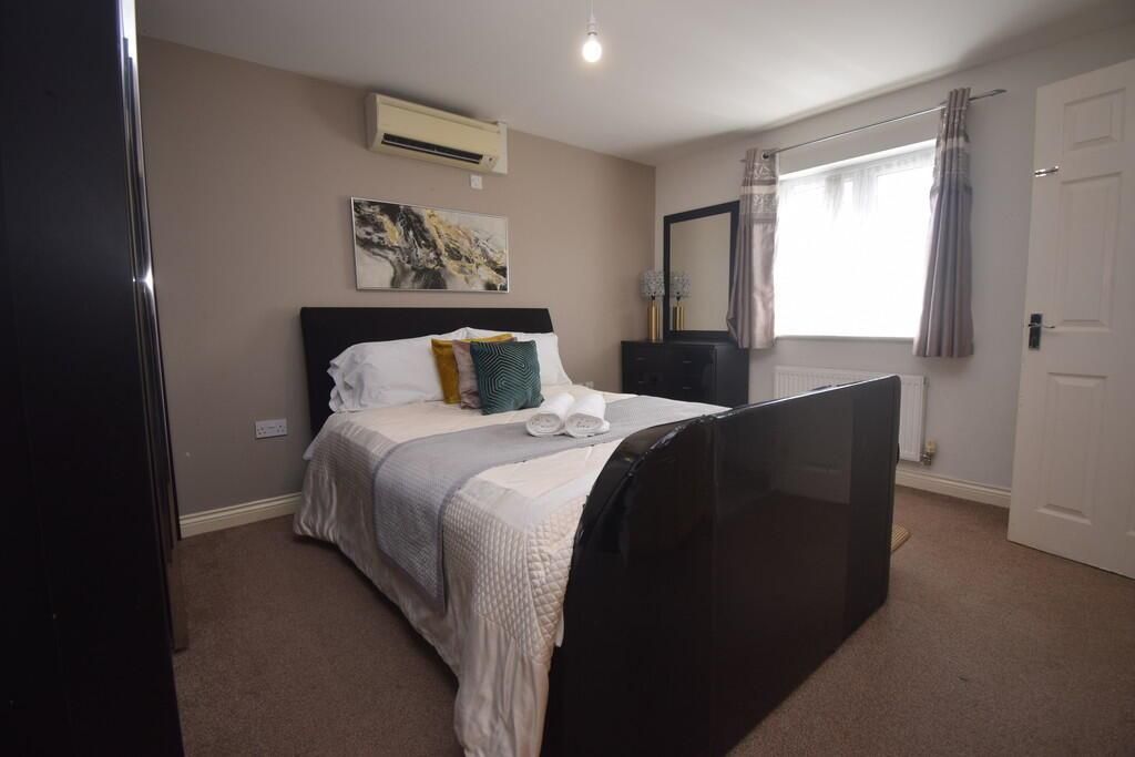 Additional image 5 of 4 bed detached house for saleStockmoor Drive, Bridgwater TA6