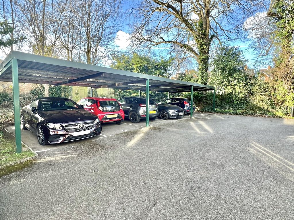 Additional image 14 of 2 bed flat for salePercy Gardens, Blandford Forum, Dorset DT11