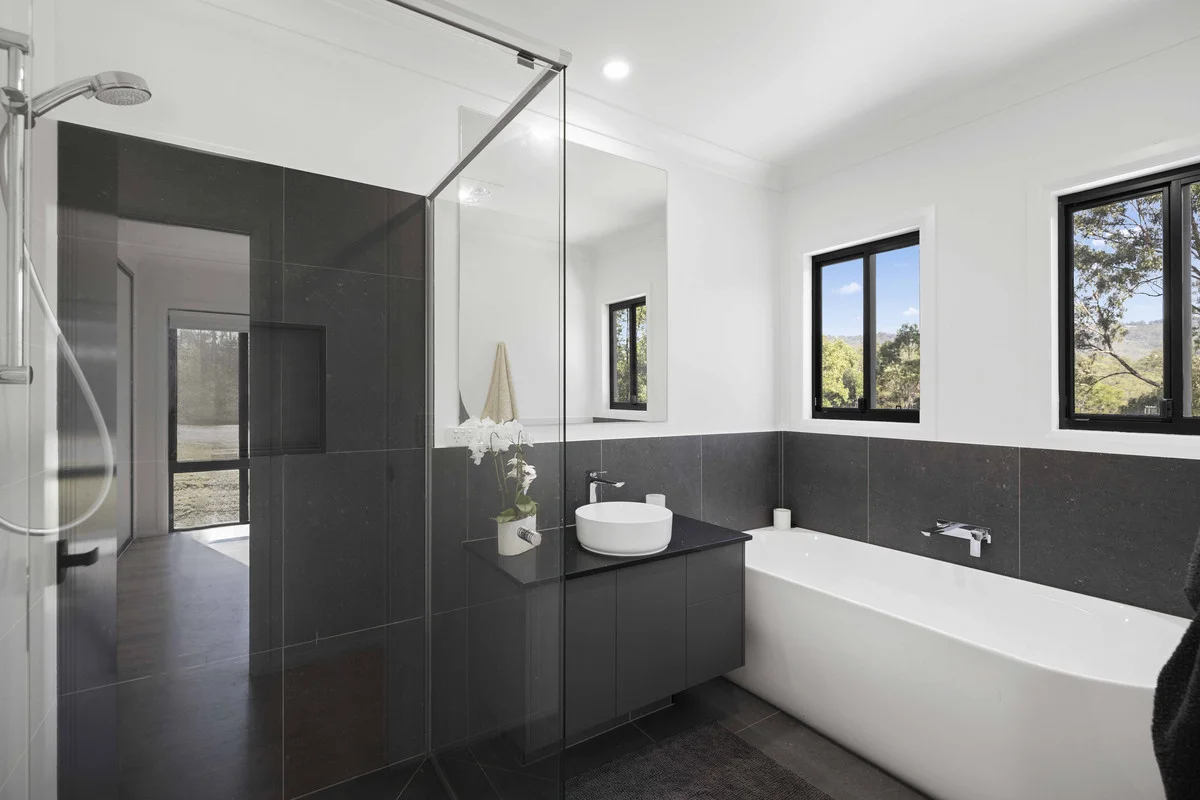 Additional image 19 of 2/81 Tabletop Road, Withcott QLD 4352