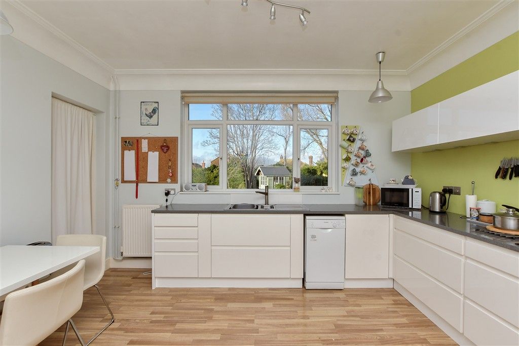 Additional image 7 of 6 bed detached house for saleKingsgate Avenue, Broadstairs, Kent CT10