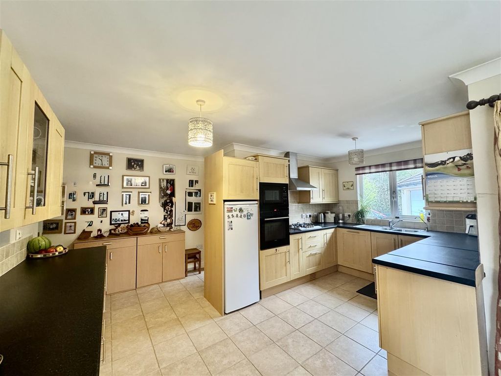 Additional image 8 of 3 bed detached bungalow for saleMaes Llewelyn, Glanamman, Ammanford SA18