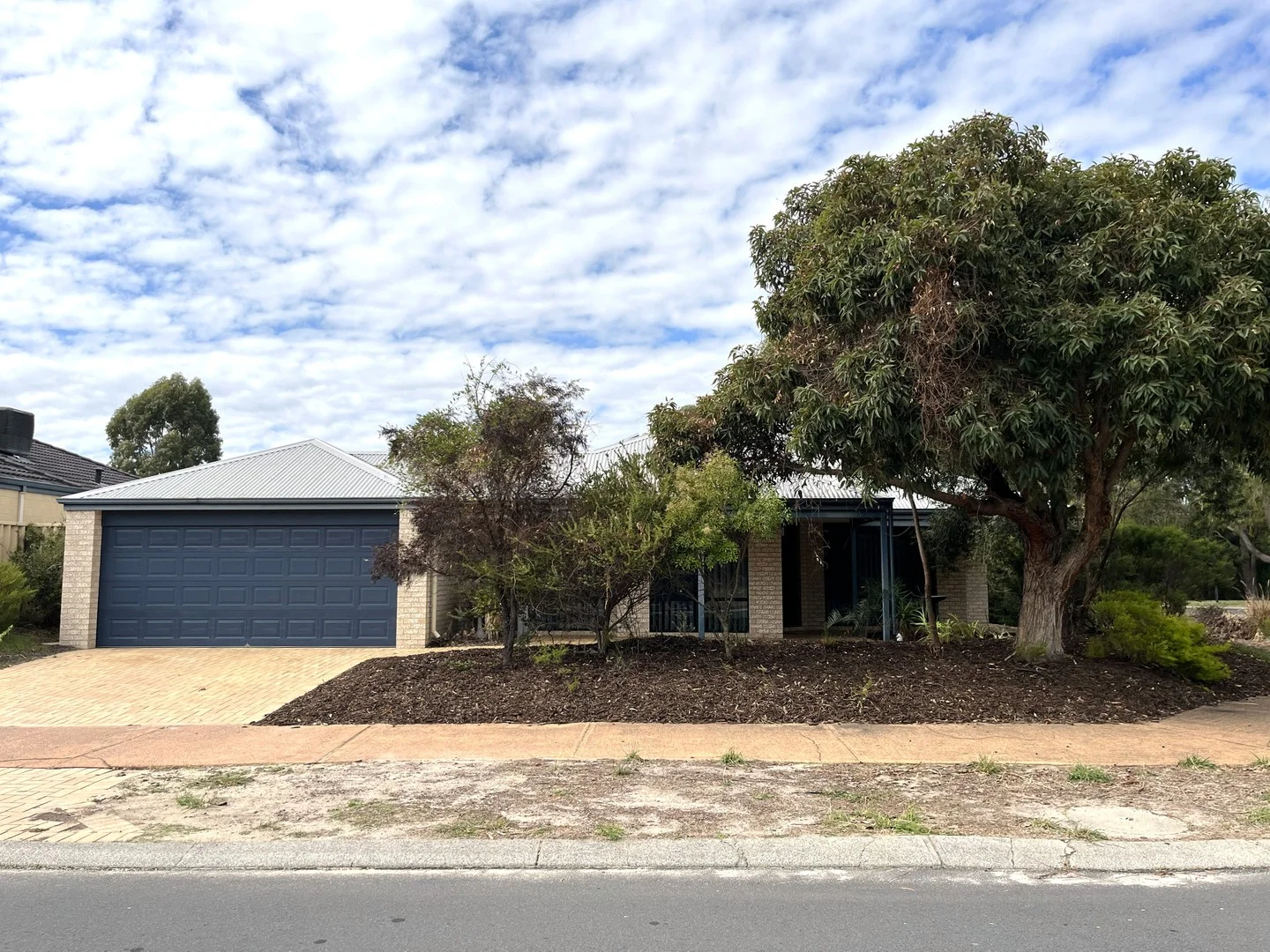 3 Murchison Parade, Millbridge WA 6232