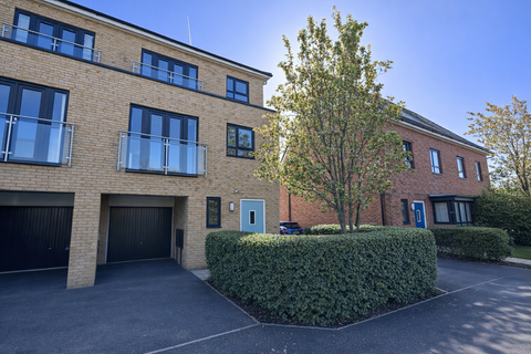 Mallow Drive, Salford M7