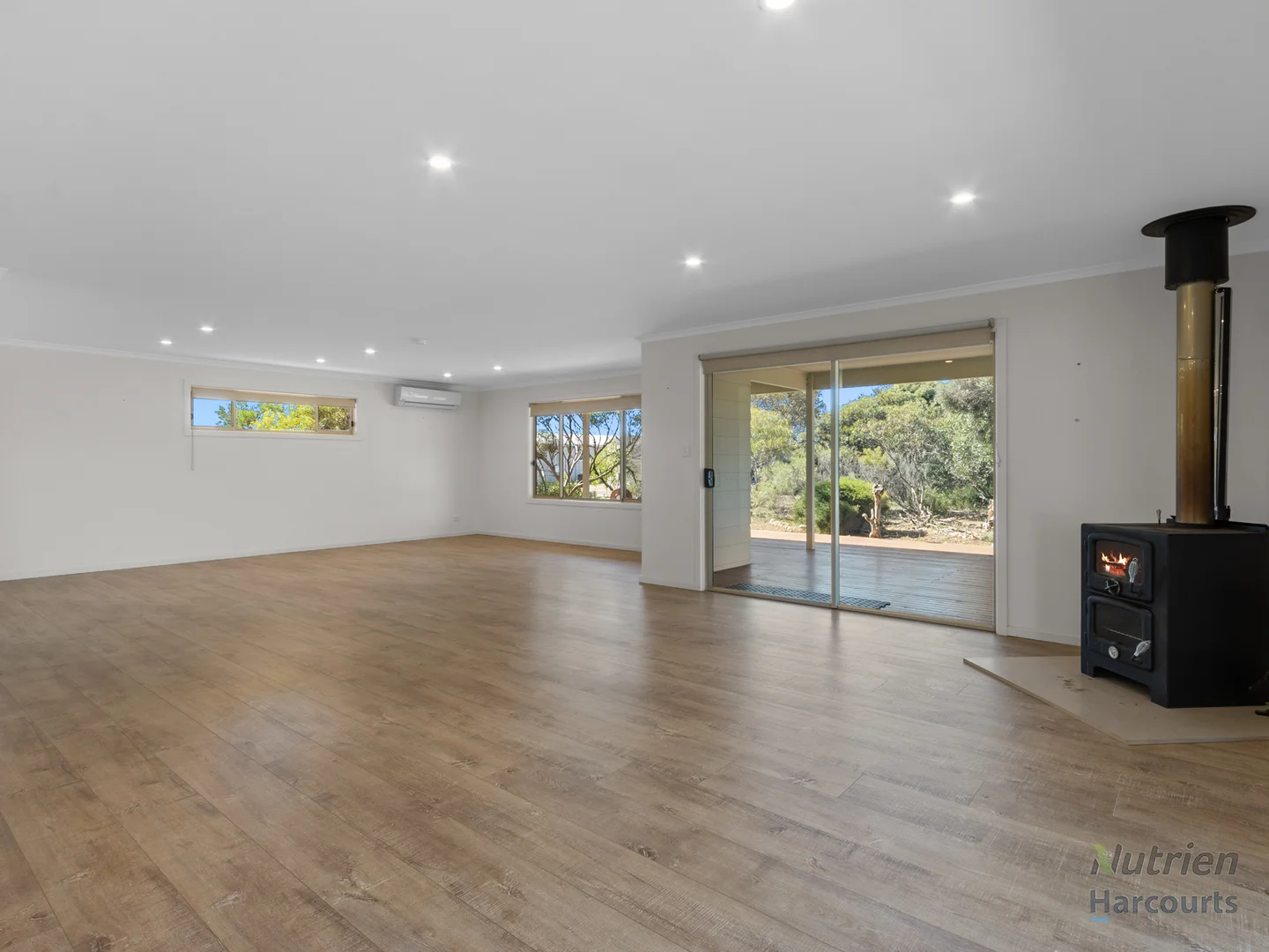 Additional image 10 of 15-17 McEacherns Beach Road, Port Moorowie SA 5576