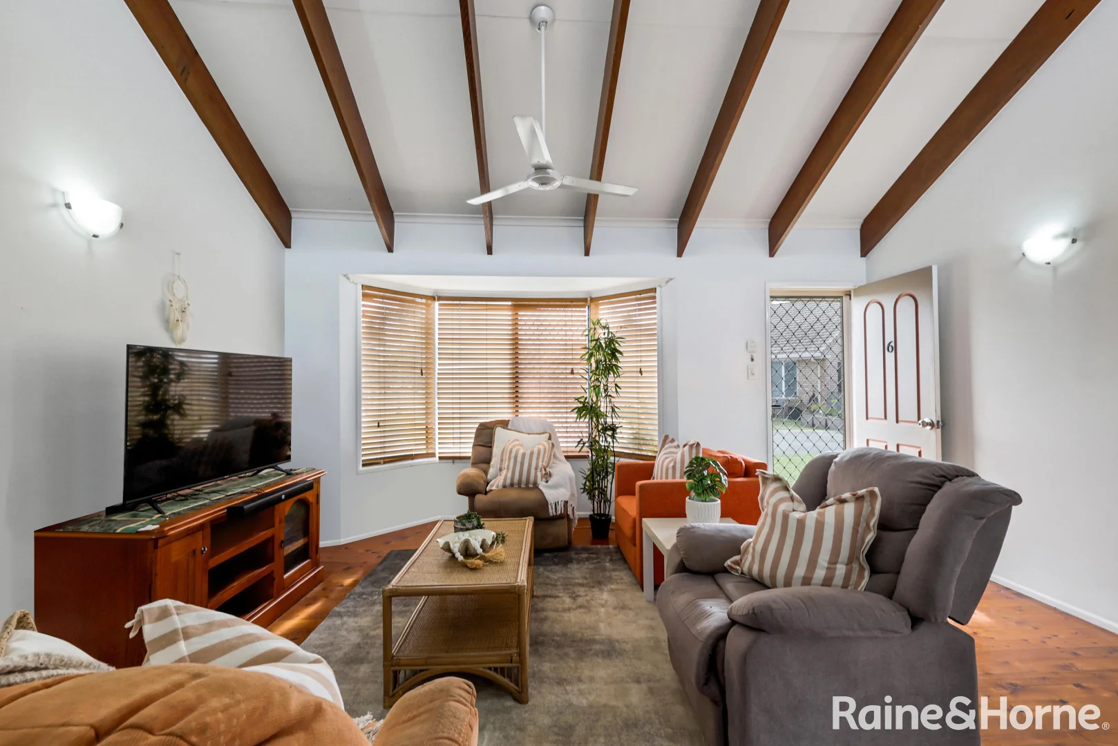 6/10 Beaconsfield Road, Beaconsfield QLD 4740 photo 4