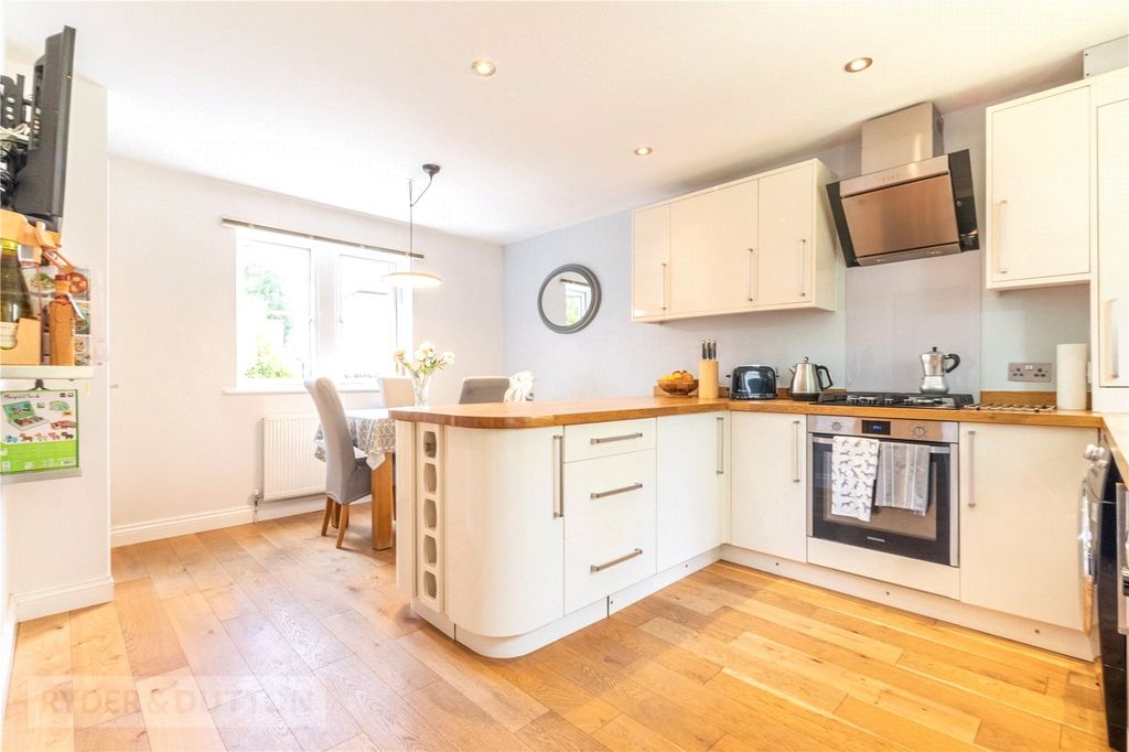 Additional image 6 of 3 bed detached house for saleLower Edge Road, Rastrick, Brighouse, West Yorkshire HD6