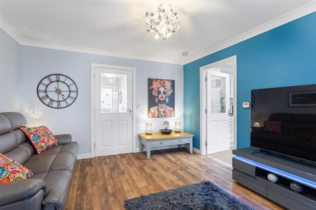 Additional image 6 of 3 bed semi-detached house for saleEast Cults Court, Whitburn EH47