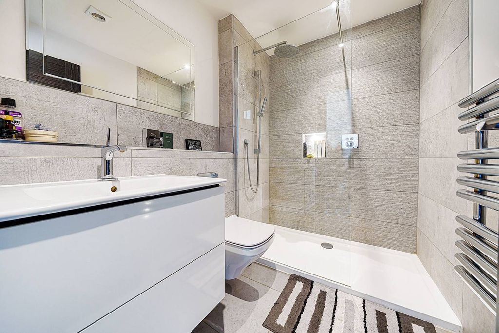 Additional image 18 of 5 bed detached house for saleWoodlands Road, Bromley BR1