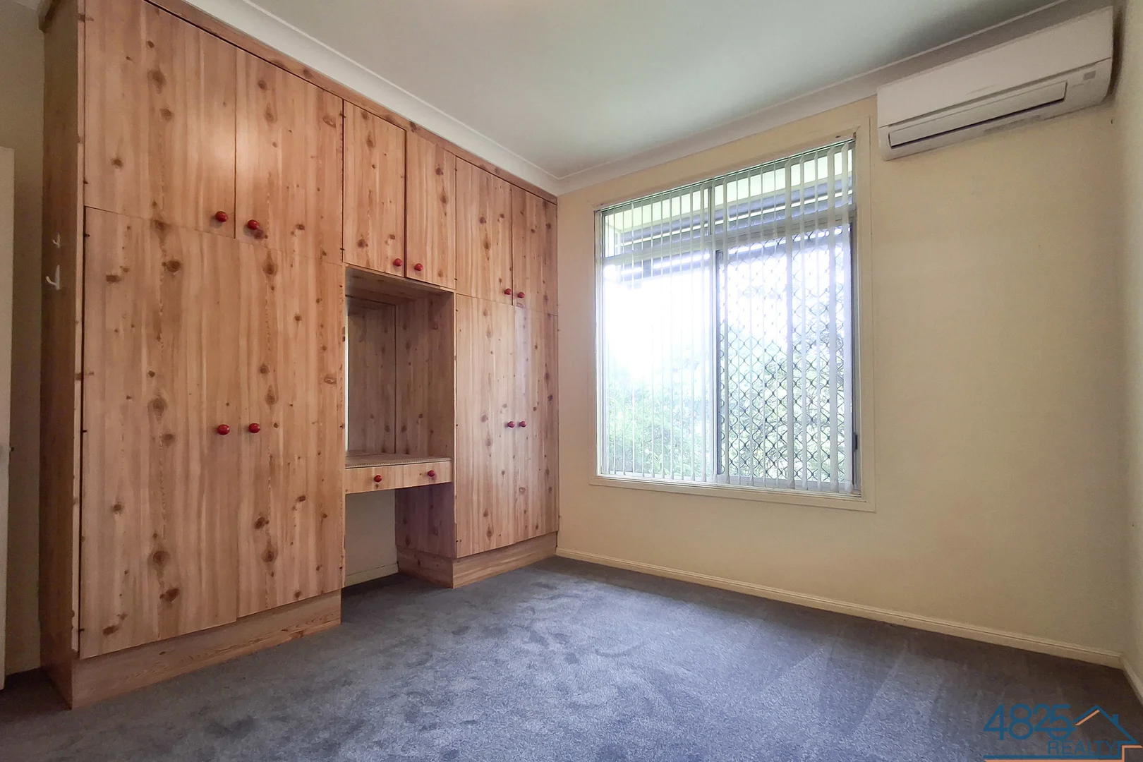 16 Labuan Street, Mount Isa QLD 4825 photo 5