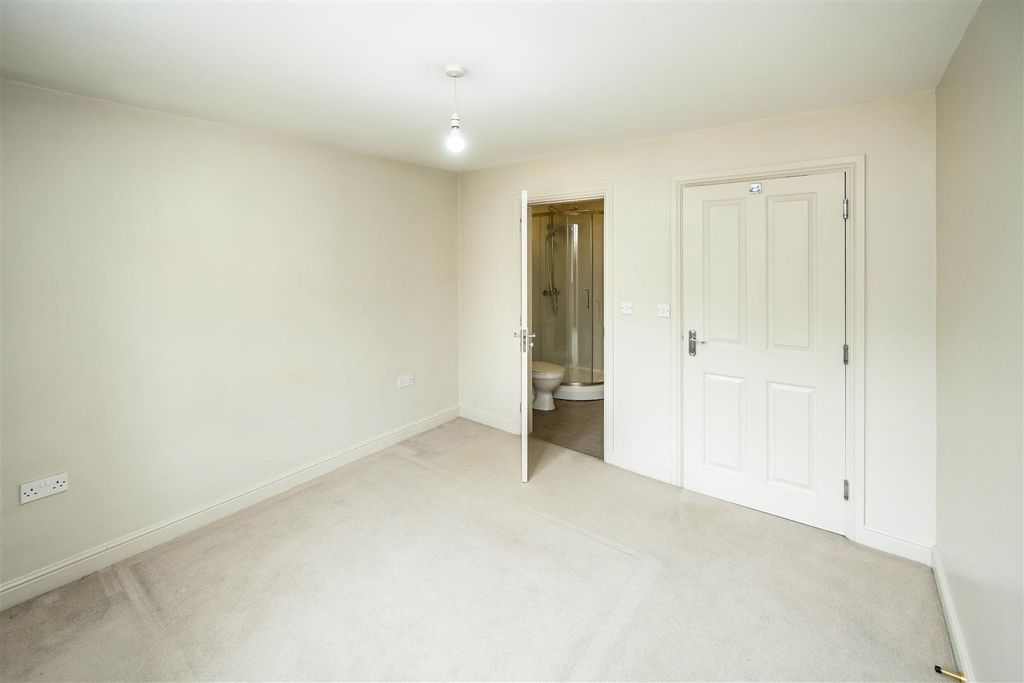 Additional image 6 of 2 bed flat for saleCroft Court, Brighouse HD6