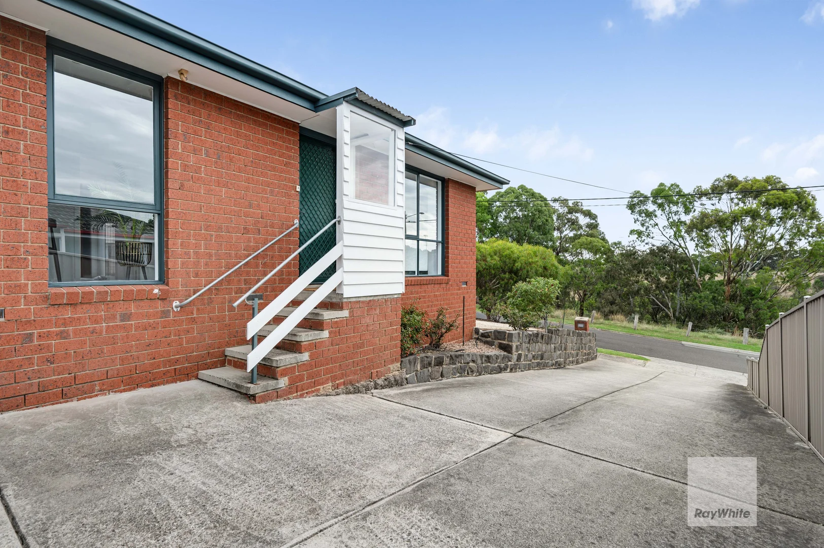 Additional image 2 of 38 Glencairn Crescent, Broadmeadows VIC 3047