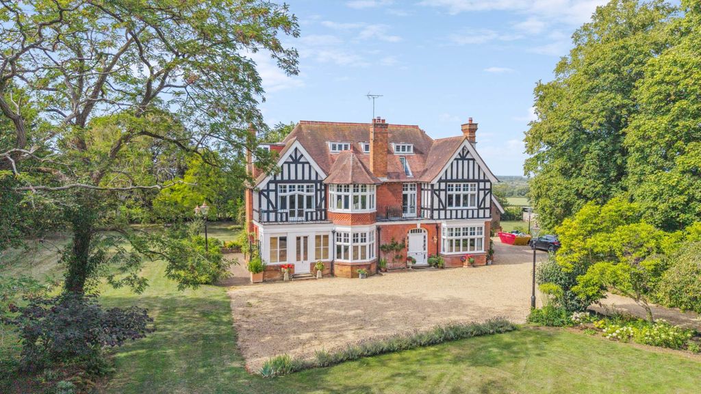 7 bed property for saleStewkley Road, Soulbury LU7