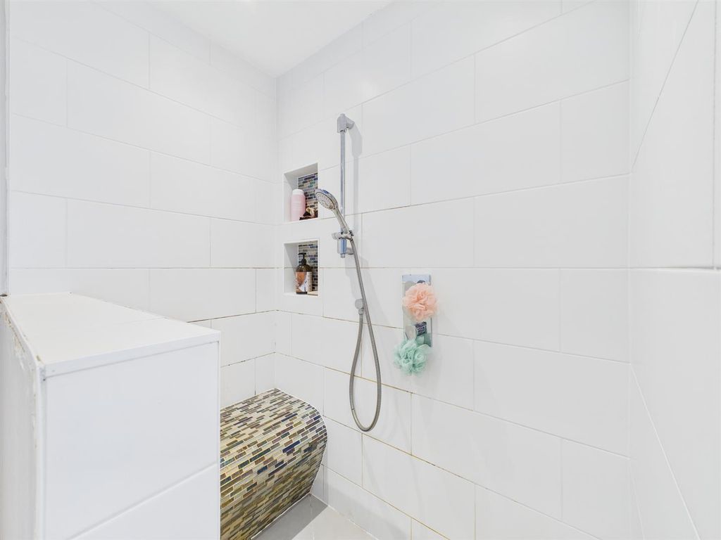 Additional image 12 of 4 bed semi-detached house for saleMowstead Road, Braunton EX33