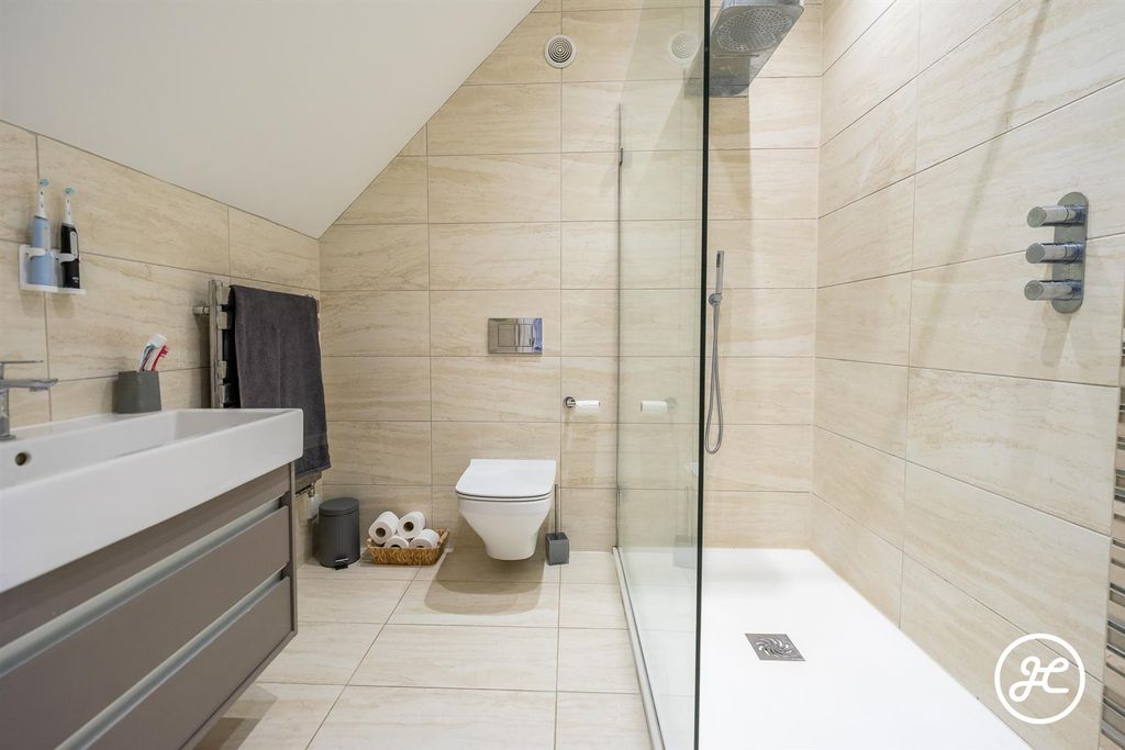 Additional image 24 of 6 bed detached house for saleDurleigh Road, Bridgwater TA6