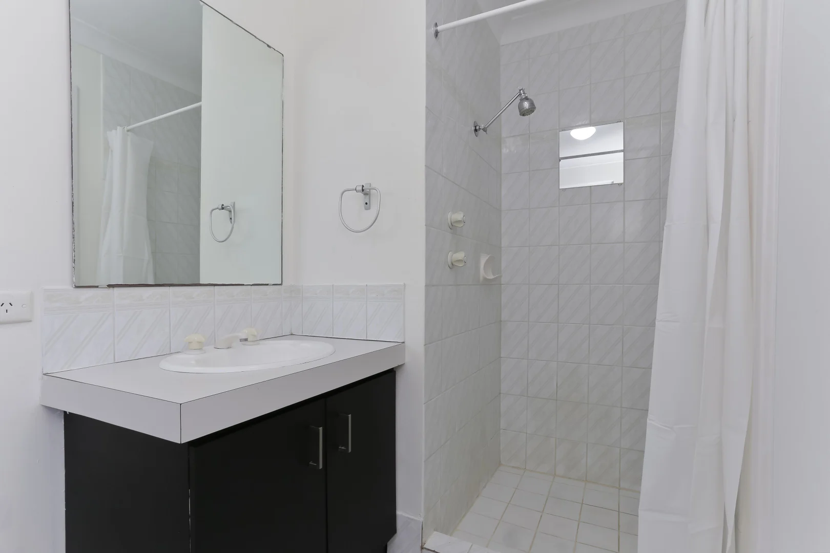 Additional image 13 of 2/136 Carnarvon Street, East Victoria Park WA 6101