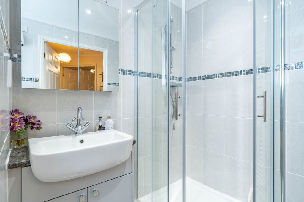 Additional image 9 of 1 bed flat for saleGeorgian Court, Spalding, Lincolnshire PE11