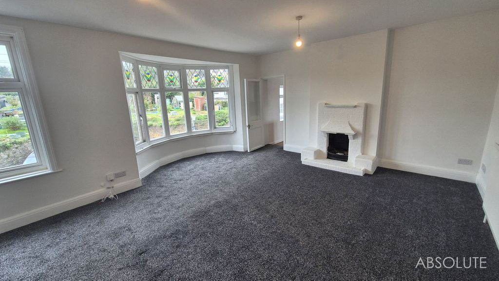 Additional image 3 of 4 bed flat for saleDrew Street, Brixham TQ5