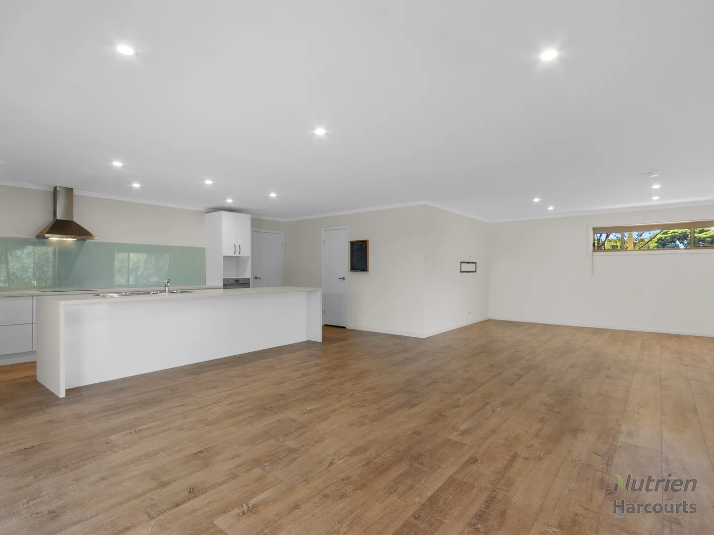 Additional image 8 of 15-17 McEacherns Beach Road, Port Moorowie SA 5576