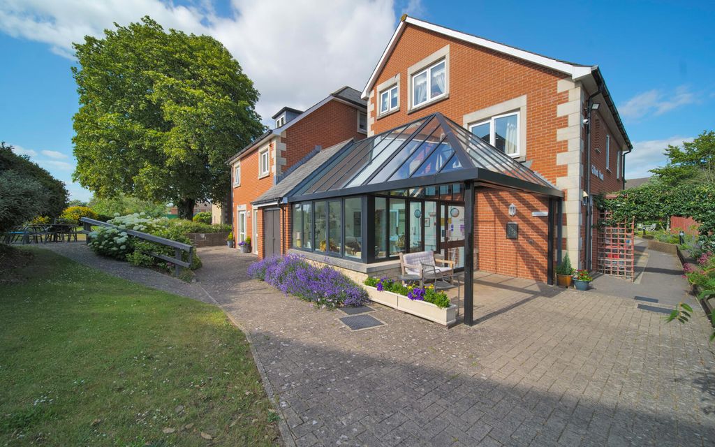 1 bed property for saleGiffords Court, Melksham SN12