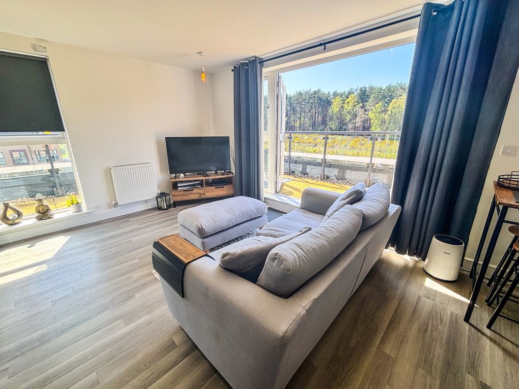 Additional image 4 of 1 bed flat for saleThorpe Court, Thorpe Close, Bordon GU35