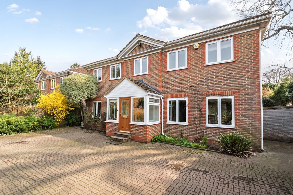 Additional image 18 of 5 bed detached house for saleRosslyn Park, Weybridge KT13
