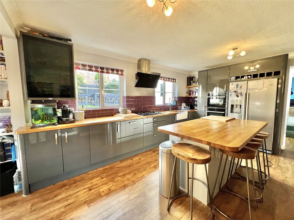 Additional image 4 of 5 bed detached house for saleAshmore Close, Blandford Forum, Dorset DT11