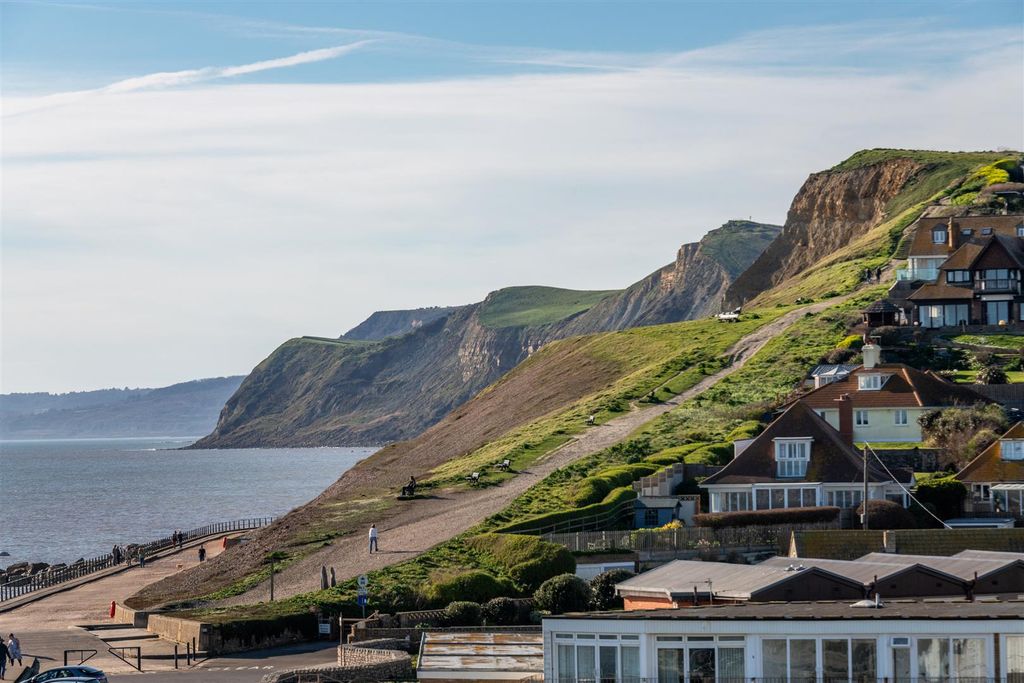 Additional image 14 of 2 bed flat for saleQuayside, West Bay, Bridport DT6
