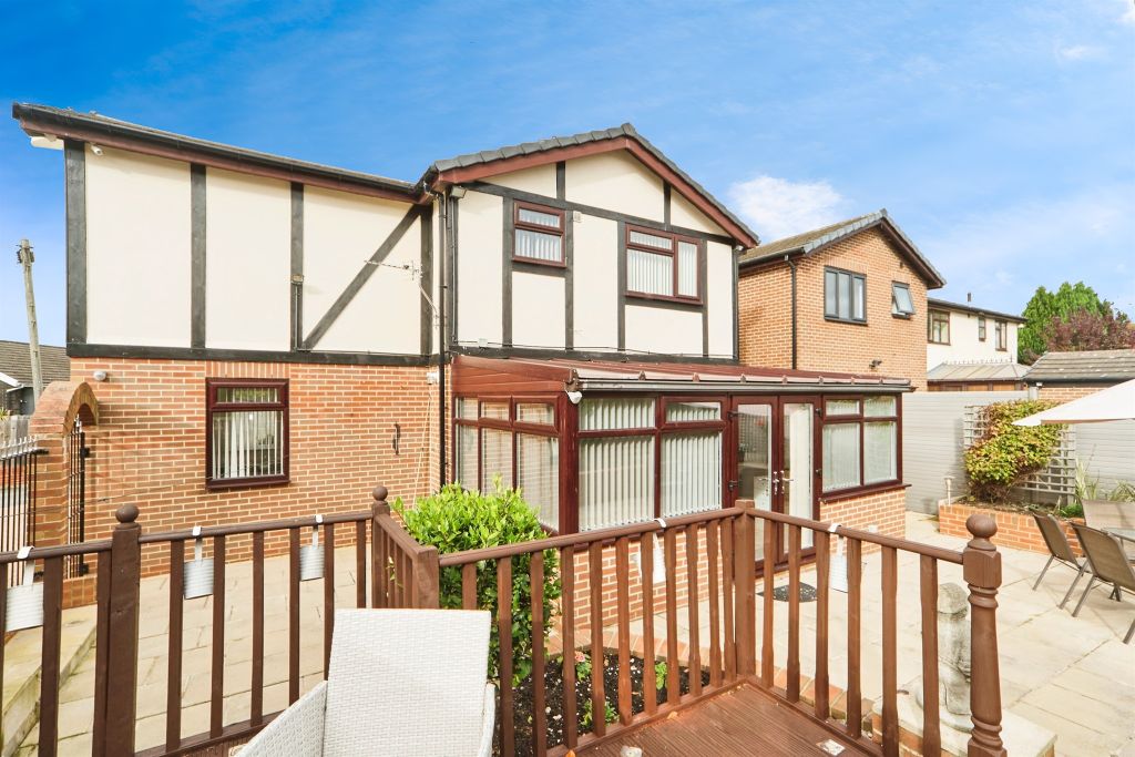 Additional image 2 of 4 bed detached house for saleMount Pleasant, Bramley, Leeds LS13