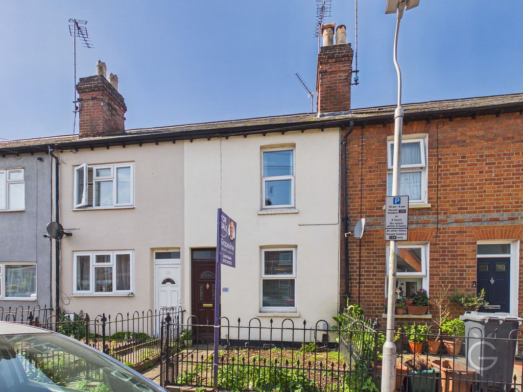 2 bed terraced house for saleGranby Gardens, Reading RG1