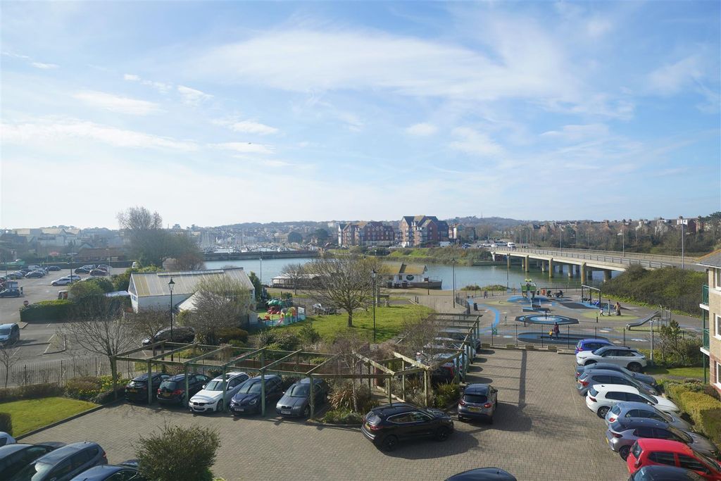 Additional image 5 of 1 bed flat for saleCommercial Road, Weymouth DT4