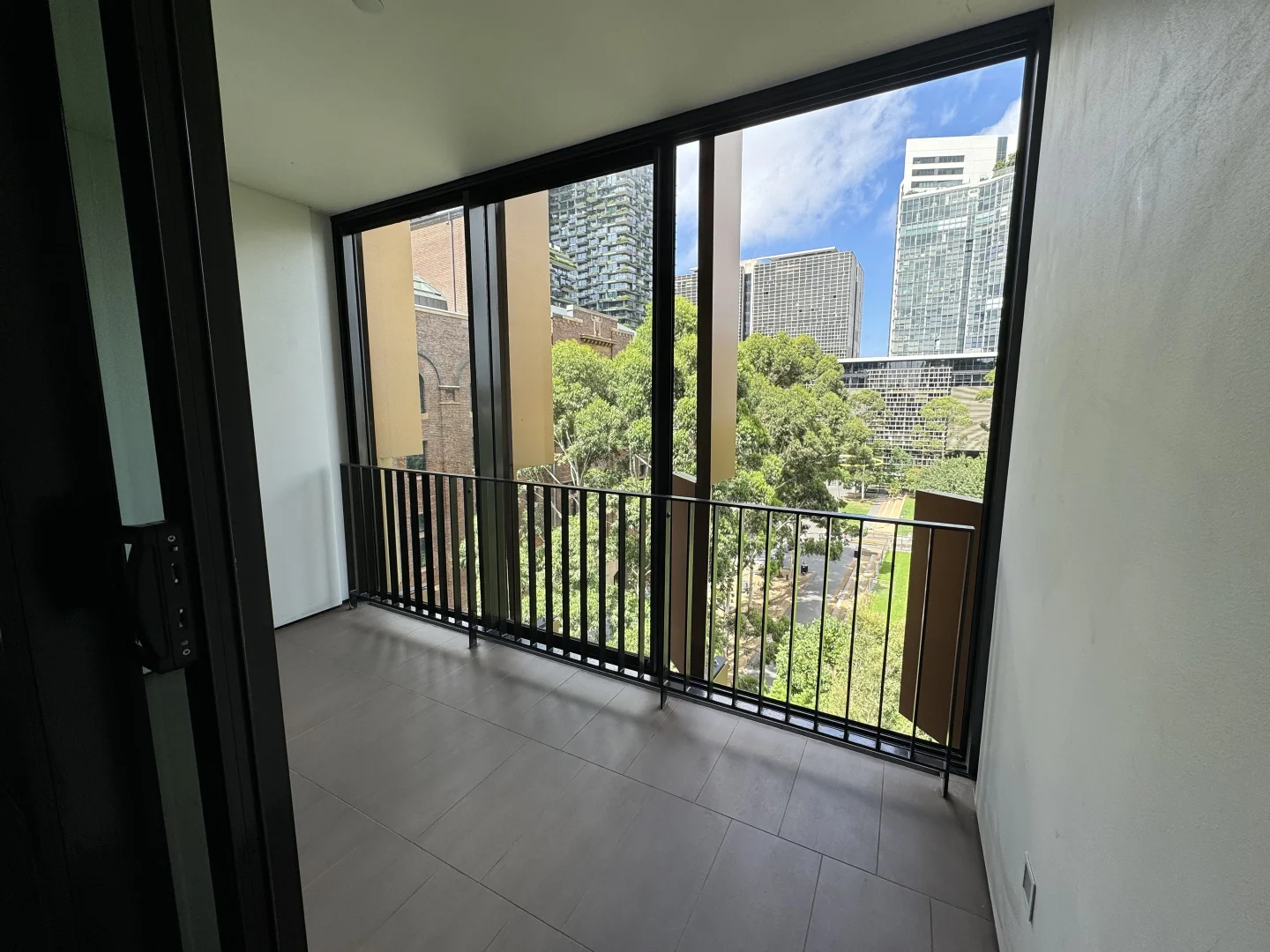 8 Central Park Avenue, Chippendale NSW 2008 photo 2