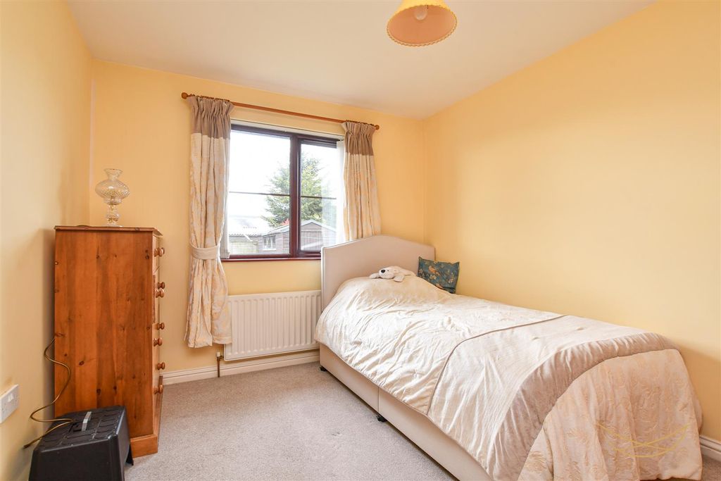 Additional image 28 of 4 bed detached bungalow for saleMeadow Lands, Antrim BT41